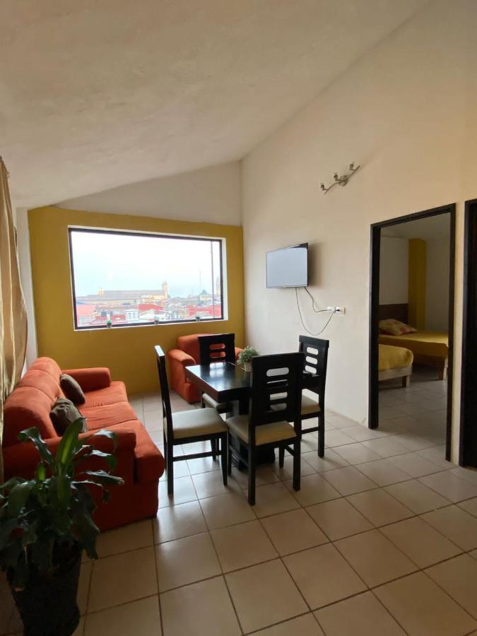 Hotel Quinta Luna ซากัตลัน ภายนอก รูปภาพ