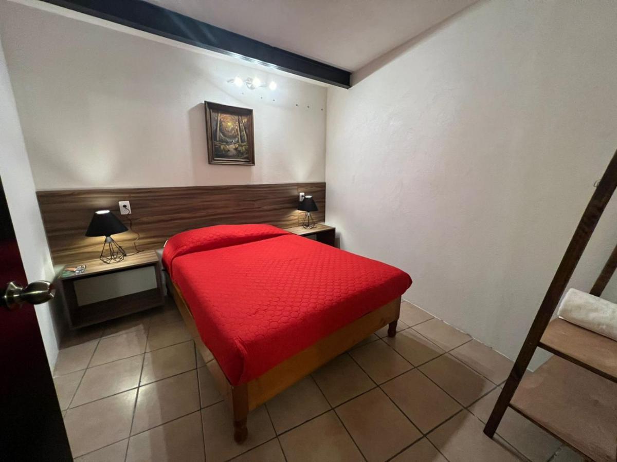 Hotel Quinta Luna ซากัตลัน ภายนอก รูปภาพ